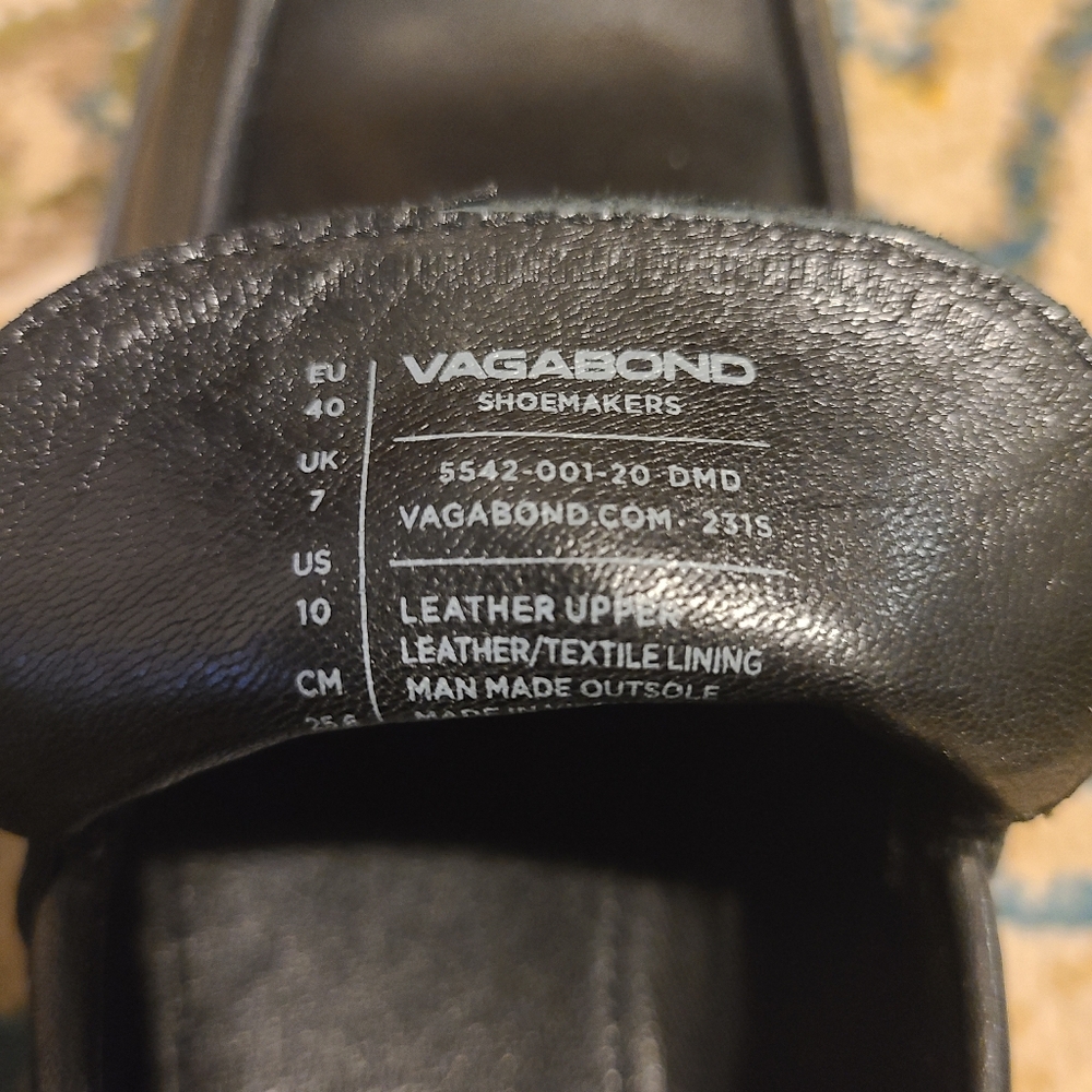 Vagabond Black Loafers - Picture 10 of 11